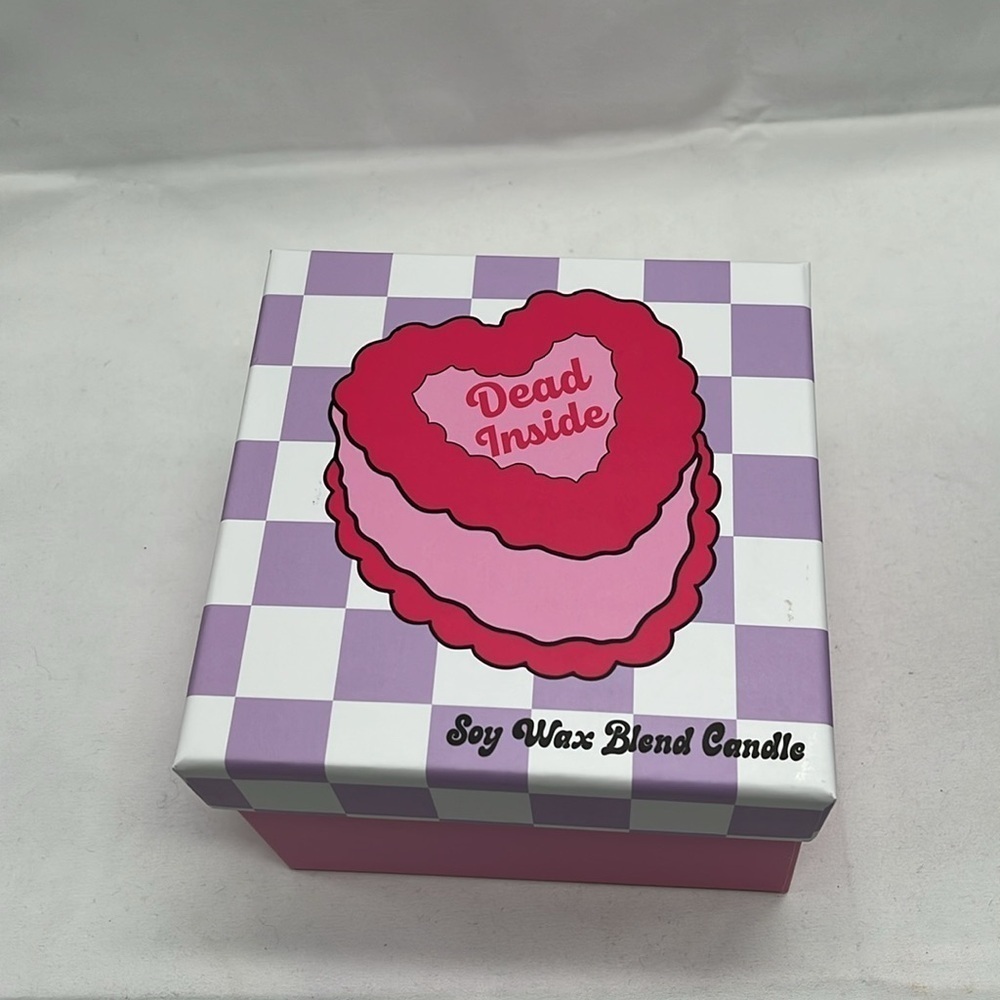 Soy Wax Blend Candle Dead Inside Heart Candle - Picture 5 of 5